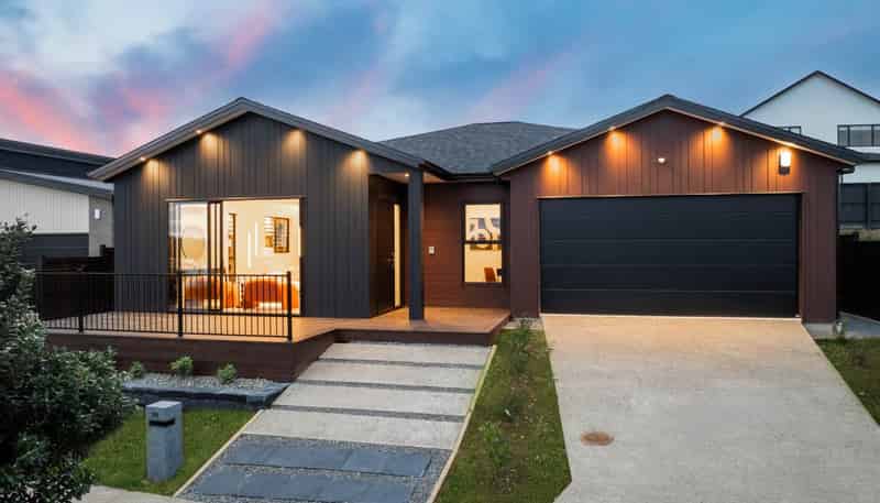 28 Evergreen Parade, Karaka