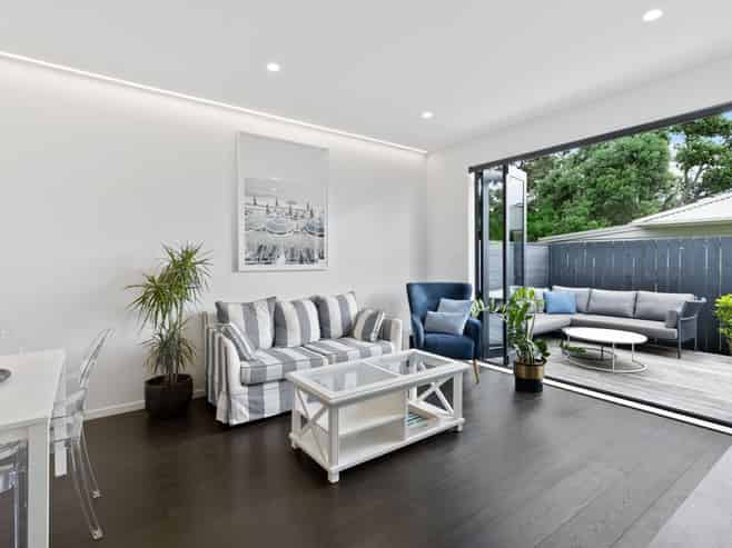 18B St Michaels Avenue, Point Chevalier