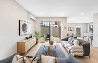 13B Liam Place, Half Moon Bay