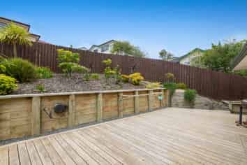 32 Canary Place, Unsworth Heights