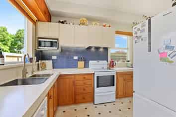 13 Alford Forest Road, Allenton