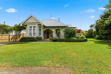 13 Alford Forest Road, Allenton