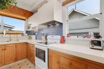 13 Alford Forest Road, Allenton