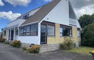 18 Riverside Road , Orewa