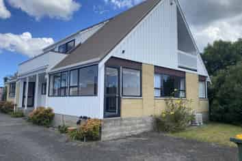 18 Riverside Road , Orewa