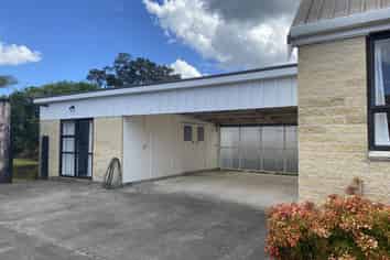 18 Riverside Road , Orewa