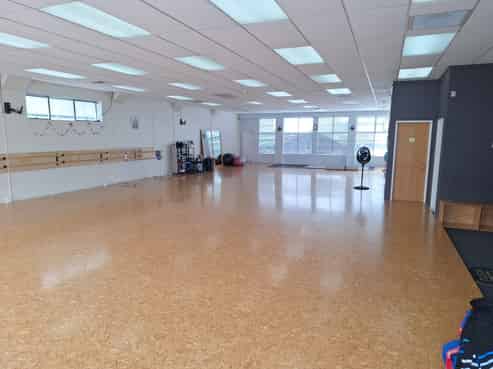 Central First-Floor Office Space - 230m2