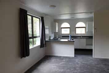 22B Yarrow Place, Papakowhai