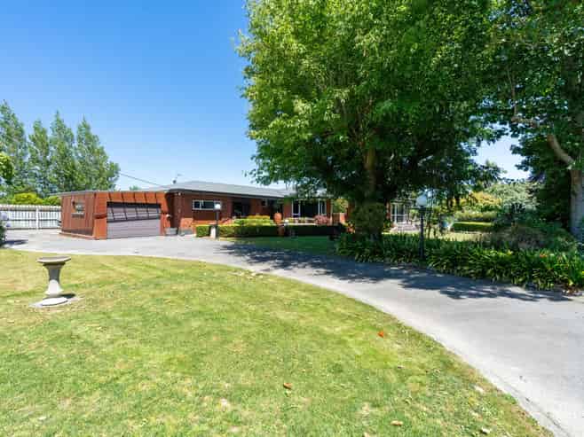 1191-1193 State Highway 1, Te Horo