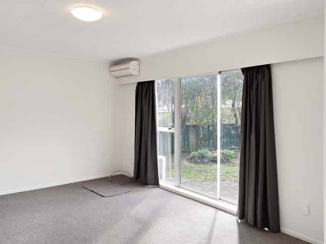 8 Garth Lane, Maoribank