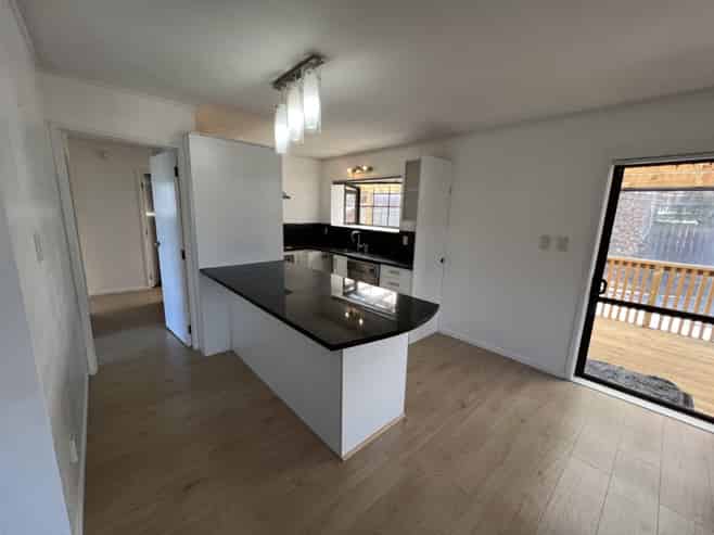 2/7 Pax Avenue, Forrest Hill