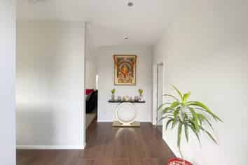 22 Helianthus Avenue, Flat Bush