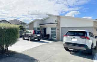 22 Helianthus Avenue, Flat Bush