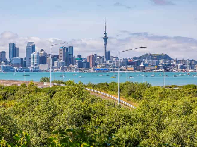 5 Sylvan Avenue, Northcote