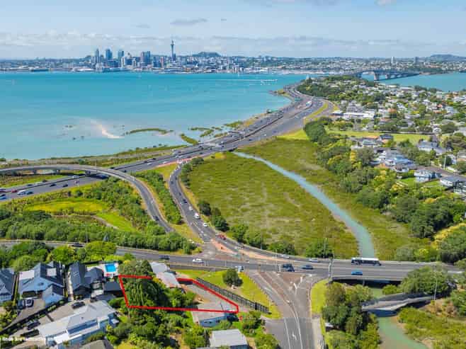 5 Sylvan Avenue, Northcote