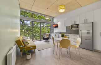 51/61 North Road, North East Valley