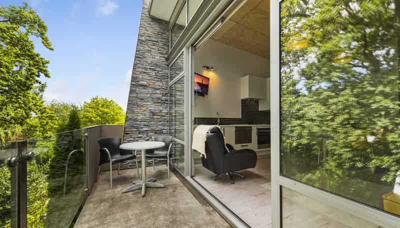 51/61 North Road, North East Valley