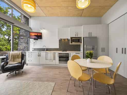 51/61 North Road, North East Valley