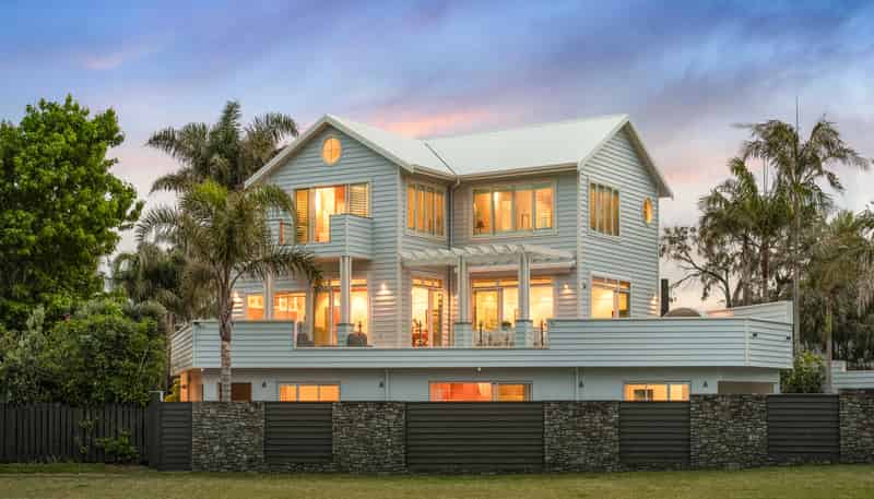 4 Vista Paku, Pauanui