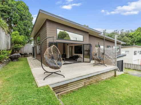 6a Dakota Avenue, Beach Haven