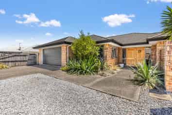 20 Cambelldon Crescent, Stoke