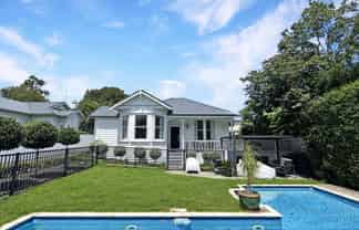 114 Ladies Mile , Ellerslie