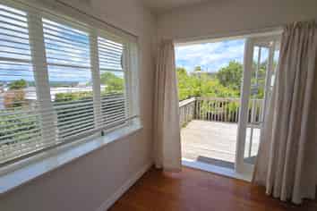 33 Layard St, Avondale