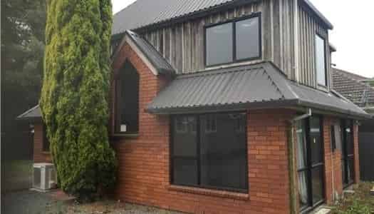 8B Paeroa Street, Riccarton