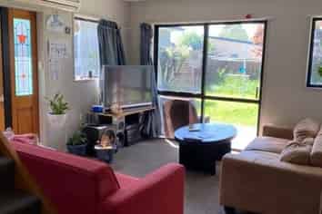 8B Paeroa Street, Riccarton