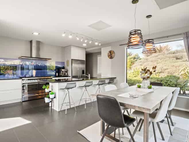 27 Pendeen Crescent, Jacks Point