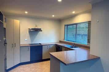 5 Swain Grove, Riverstone Terraces