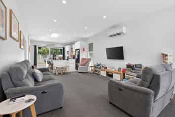 3E Breakwater Way, Whitby