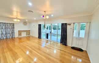 45B Youngs Road, Papakura