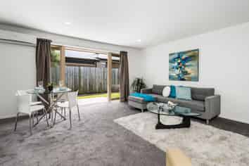 16 Lindores Street, Addington