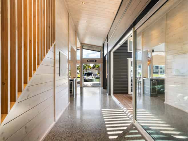 527 Waterways Parade, Pauanui