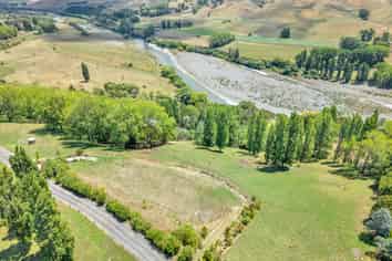 2/493 Kahuranaki Road, Havelock North