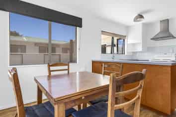 2/610 Queen Street West, Saint Leonards