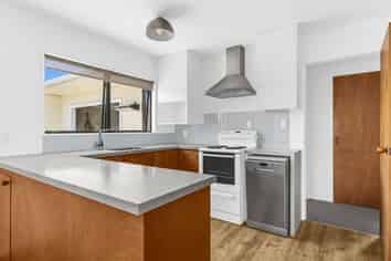 2/610 Queen Street West, Saint Leonards