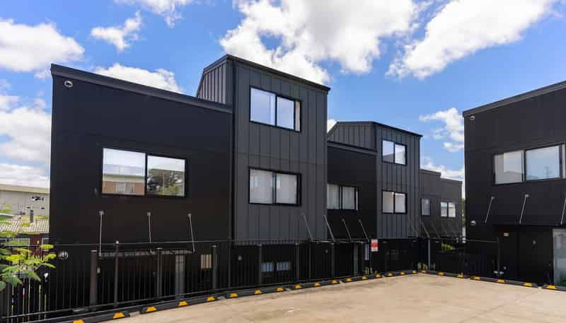 Unit 11/8 Chivalry Road, Glenfield