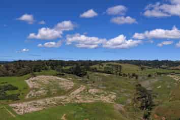 204c Waitakere Road, Waitakere