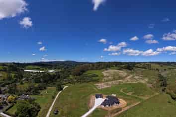 204c Waitakere Road, Waitakere