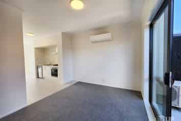 46 Rahopuru Road, Massey