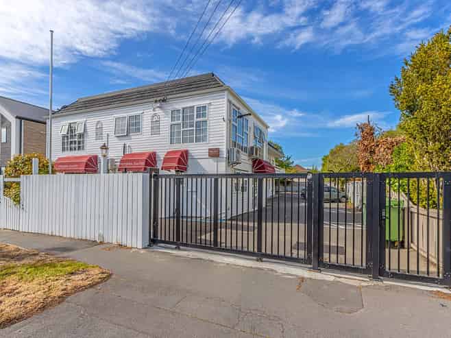 336 Worcester Street, Linwood