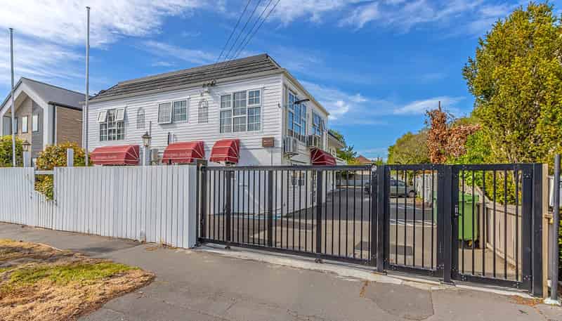 336 Worcester Street, Linwood