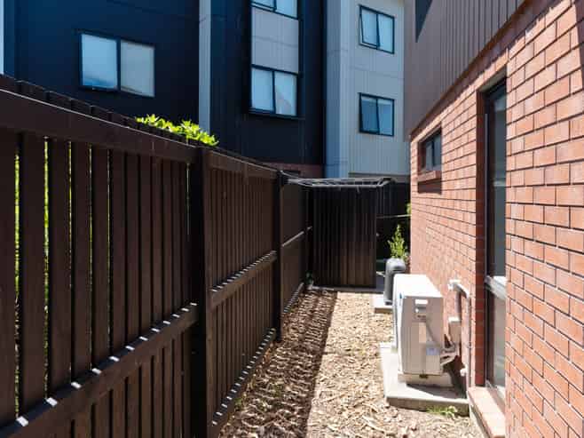 2 Selo Street, Glen Eden