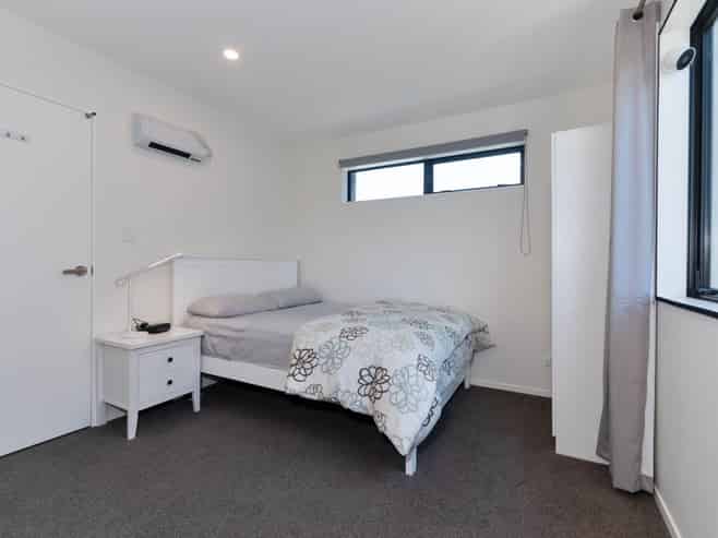 2 Selo Street, Glen Eden