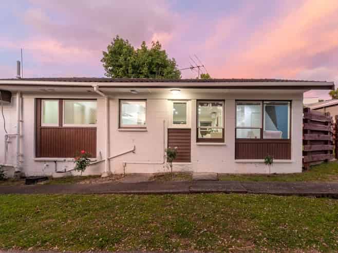 3/14 Commodore Drive, Lynfield