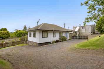 95 Vipond Road, Stanmore Bay