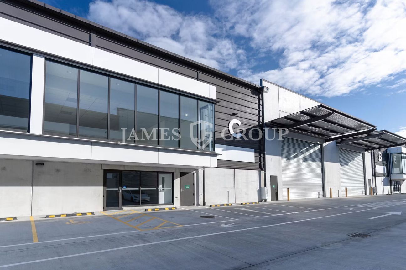 Near New Industrial | 12 Metre Stud Height - Vista 2