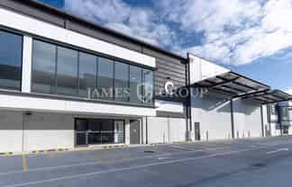 Near New Industrial | 12 Metre Stud Height